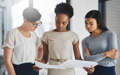 Cómo una gestoría online o asesoría online puede ayudar a tu negocio en la toma de decisiones financieras.